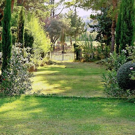 Le Domaine De Saint Veran Orgon Dış mekan fotoğraf